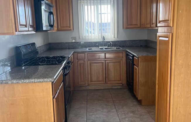 1 bed, 1 bath, $1,795, Unit 07