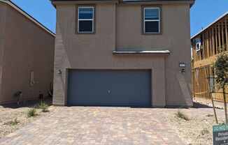 A Fabulous 4 Bedroom Close to Nellis Air Force Base