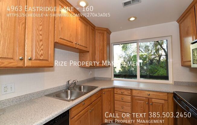 4963 EASTRIDGE LN