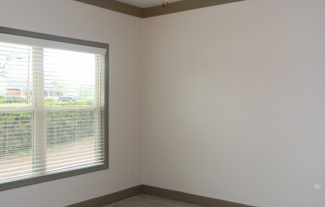 2 beds, 2 baths, 1,052 sqft, $1,045, Unit 72