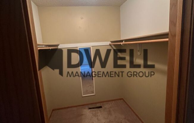 2 beds, 1.5 baths, $1,650