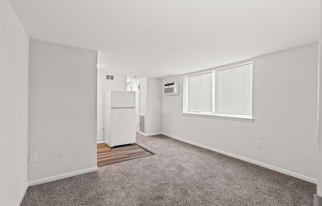 1 bed, 1 bath, $1,125, Unit A2