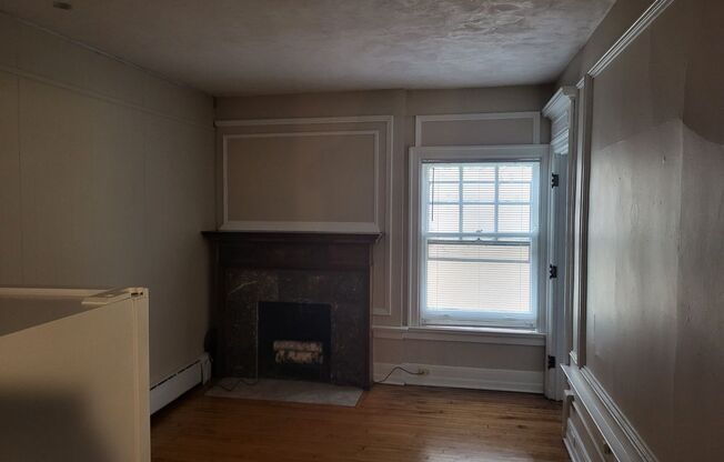 1 bed, 1 bath, 525 sqft, $1,250, Unit 11