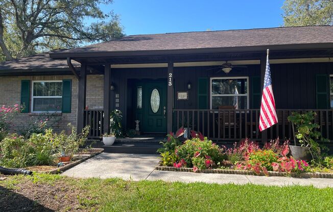 Desirable Bloomingdale Pool Home
