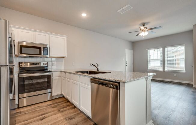2 beds, 2 baths, 837 sqft, $1,750, Unit 3213T