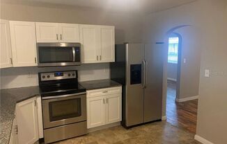 3 beds, 2 baths, $2,600