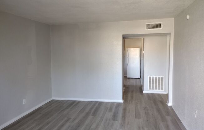 1730 E. Prince Rd. (85719)
