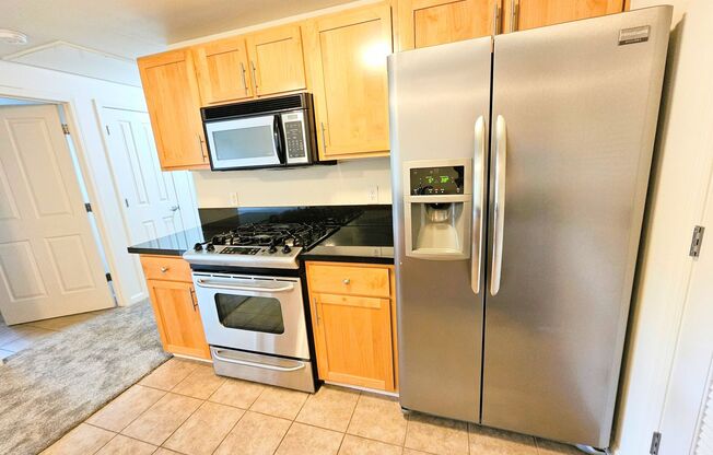 2 beds, 2 baths, $1,800, Unit UNIT 1126