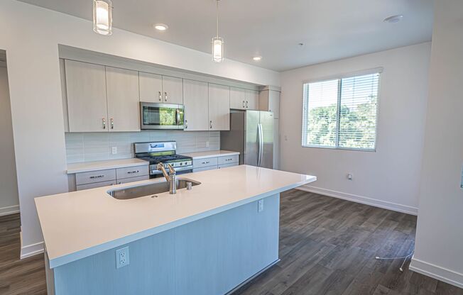 1 bed, 1 bath, 689 sqft, $2,799, Unit MCB26701#502