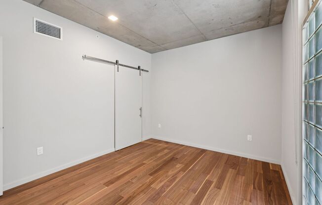 2 beds, 2 baths, 1,175 sqft, $5,995, Unit 806