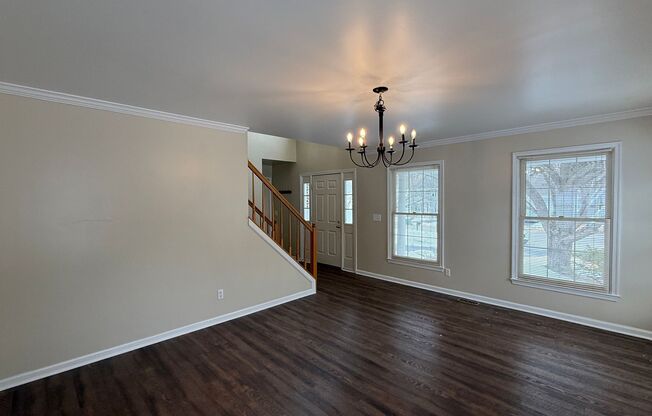 Hampton Oaks Colonial