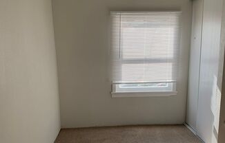 Studio, 1 bath, $1,550, Unit 2910 E 8th Street