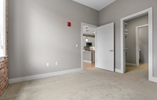 1 bed, 2 baths, 810 sqft, $3,400, Unit 503