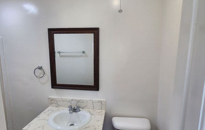 Studio, 1 bath, $1,425, Unit R HSE