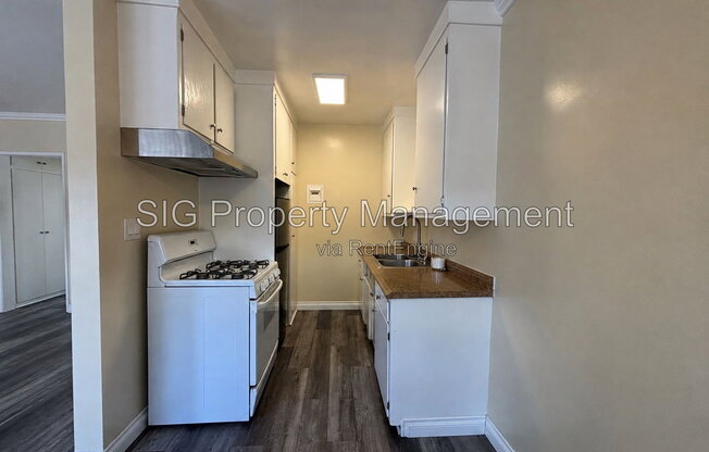 1 bed, 1 bath, 650 sqft, $1,737.5, Unit 15