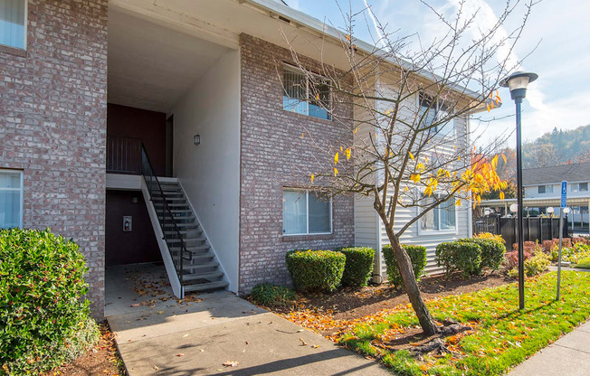 Vista Highlands Exterior Breezeway