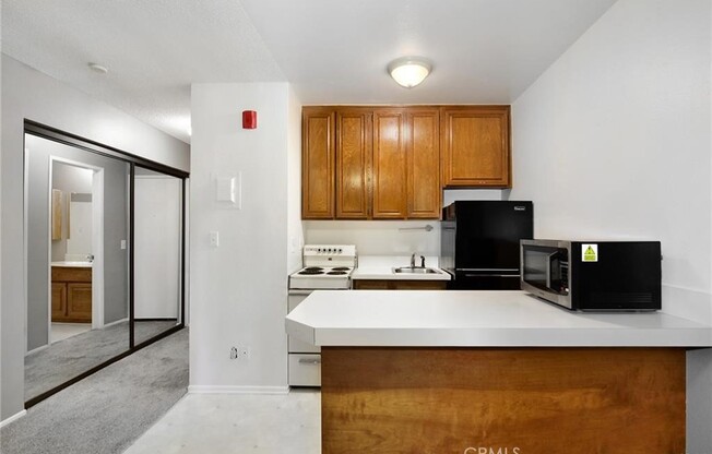 Studio, 1 bath, 358 sqft, $1,700, Unit 312A