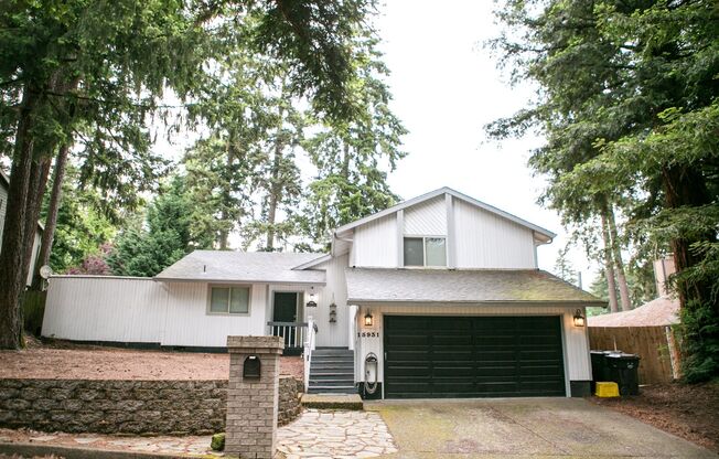4 bedroom 3 bath house for rent- Great location in Milwaukie, OR!