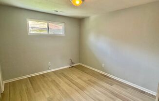 314 WOODVIEW AVE