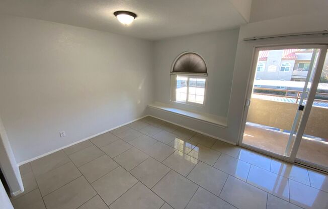 3 beds, 2 baths, $1,600