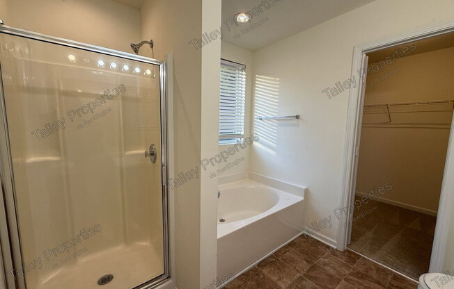 4 beds, 2.5 baths, 2,450 sqft, $2,199
