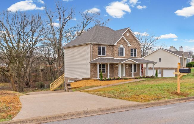 Spacious 3 bedroom 2 1/2 bath home for rent!