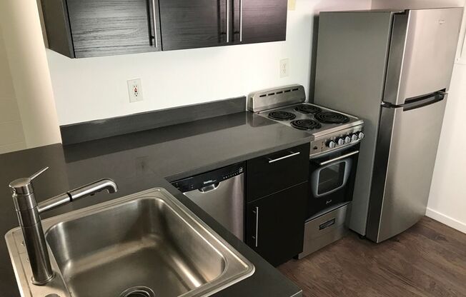 1 bed, 1 bath, 518 sqft, $1,359, Unit 103