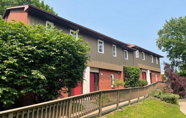 Biscayne/Sarasota 2 Bedroom Townhome newly renovated for you!