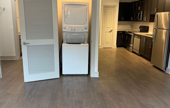 Studio, 1 bath, 560 sqft, $1,600, Unit Heritage East- Unit 205