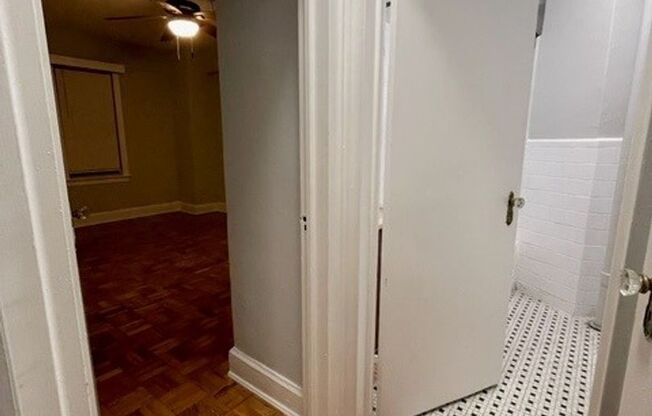 1 bed, 1 bath, 400 sqft, $1,953, Unit 804