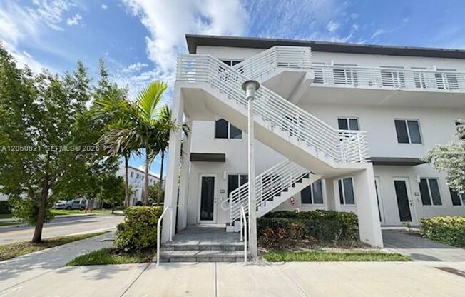 10270 NW 66th St cu-101, Doral, FL 33178
