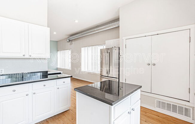 2 beds, 2.5 baths, 1,355 sqft, $2,150, Unit 109