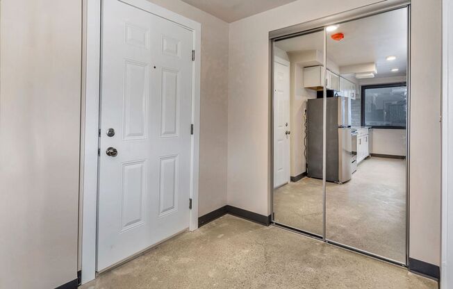 1 bed, 1 bath, 500 sqft, $1,299, Unit 205