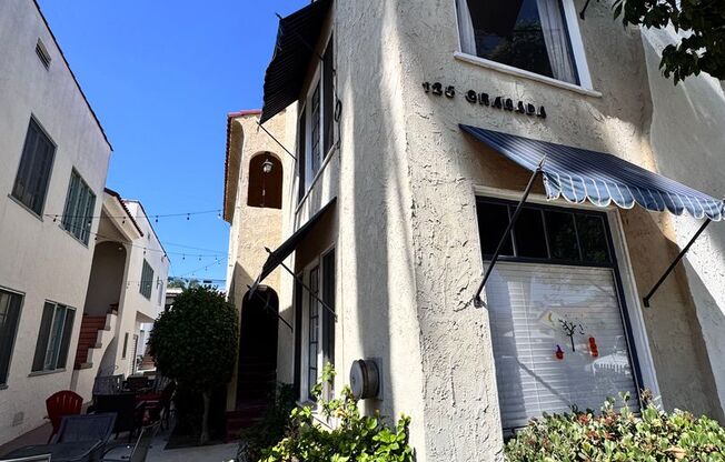 125 Granada Ave