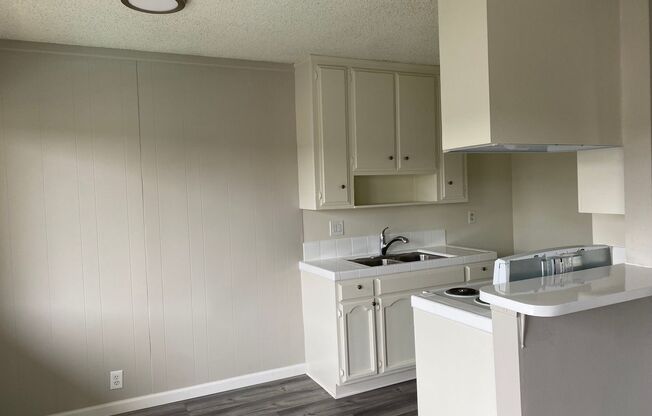 1 bed, 1 bath, $1,798, Unit 20