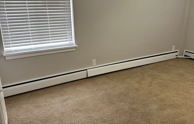 1 bed, 1 bath, 750 sqft, $1,195, Unit 209 (R)
