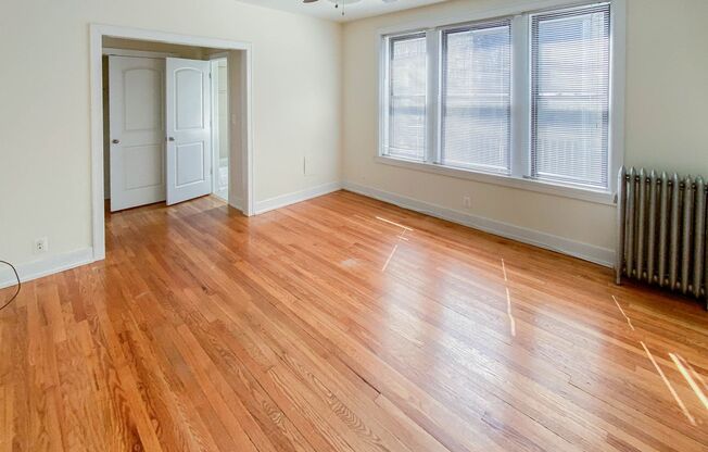 Studio, 1 bath, 437 sqft, $1,675, Unit 432-302