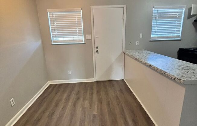 2 beds, 1.5 baths, 1,024 sqft, $850