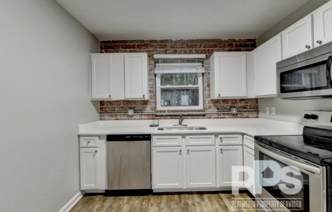 221 Lampkin Street NE