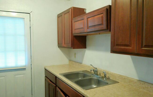 4326 Vestal - 3/Bed 1/Bath - $1,125/month