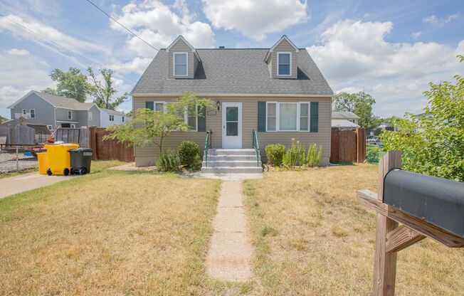 Charming 4 BR/2.5 BA Single-Family Home in Pasadena!
