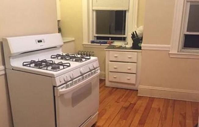 2 Hancock St LLC