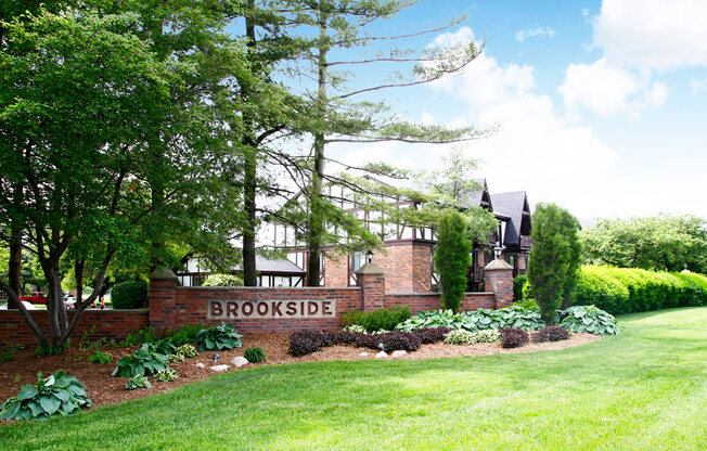 Welcome Signage at Brookside Apartments, Springfield, Michigan