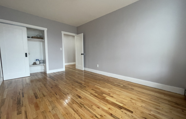 1 bed, 1 bath, $3,095, Unit 4E