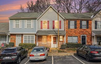 Beautiful Ranch Townhome Available for Rent in Charlotte, NC