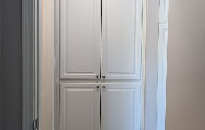 1 bed, 1 bath, 650 sqft, $2,195, Unit LP07