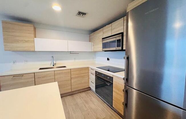 2 beds, 2 baths, $3,750, Unit # 1204