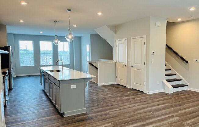 BRAND NEW Townhome located in Westside Bend! MUST SEE!