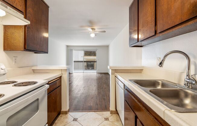 1 bed, 1 bath, $2,345, Unit Unit# 310