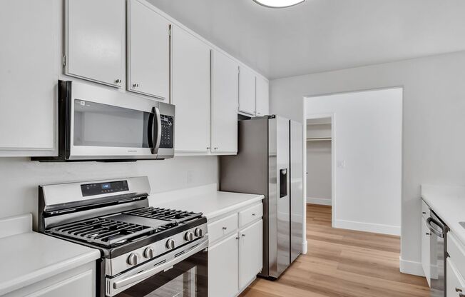 Bentley Luxury Investments LLC